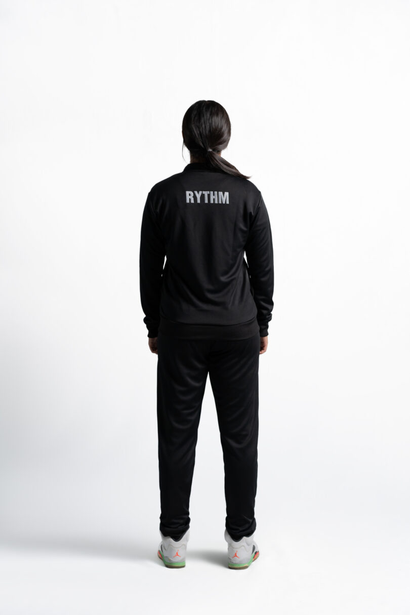 Evergreen motion tracksuit (black) - Image 3