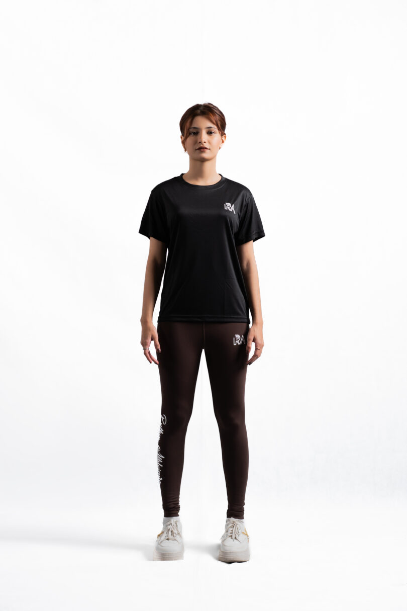 Swiftfit tee (black)